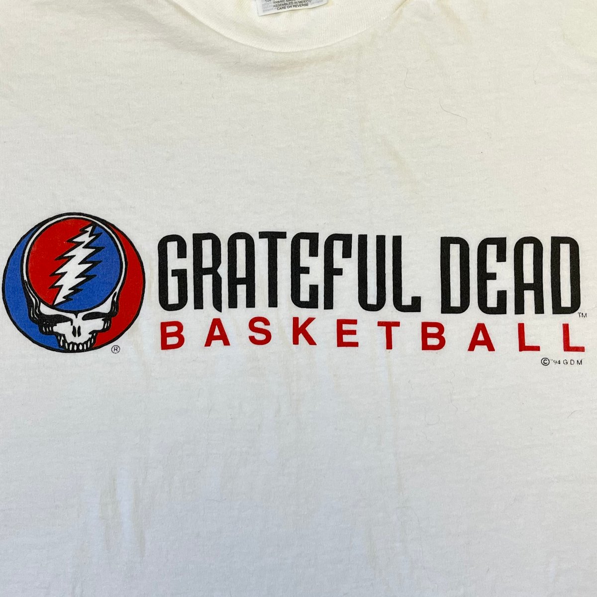 Original Vintage Grateful Dead Basketball 1994 Short Sleeve Tee! - X-LARGE