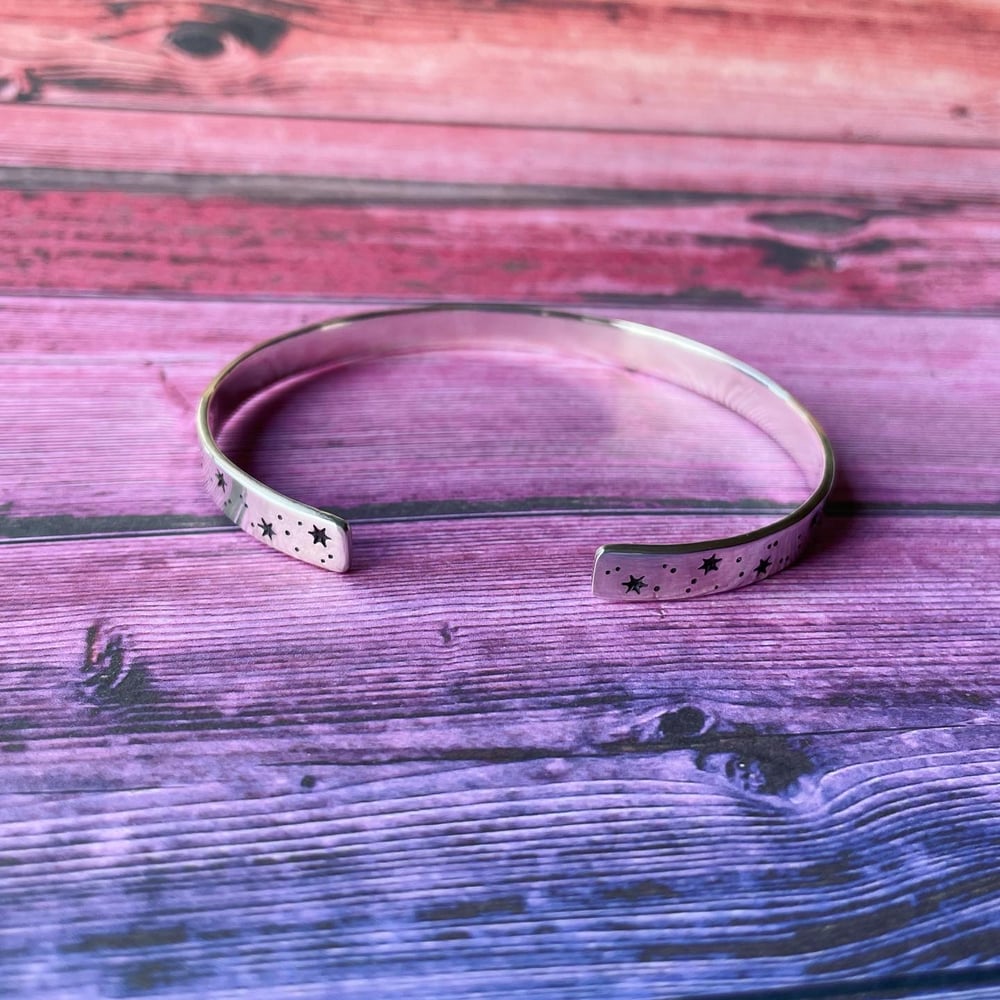 Stars and dots stamped Sterling silver cuff bracelet. Celestial silver star bangle. Cosmic stars.