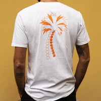 Image 1 of T-shirt Tanti Saluti