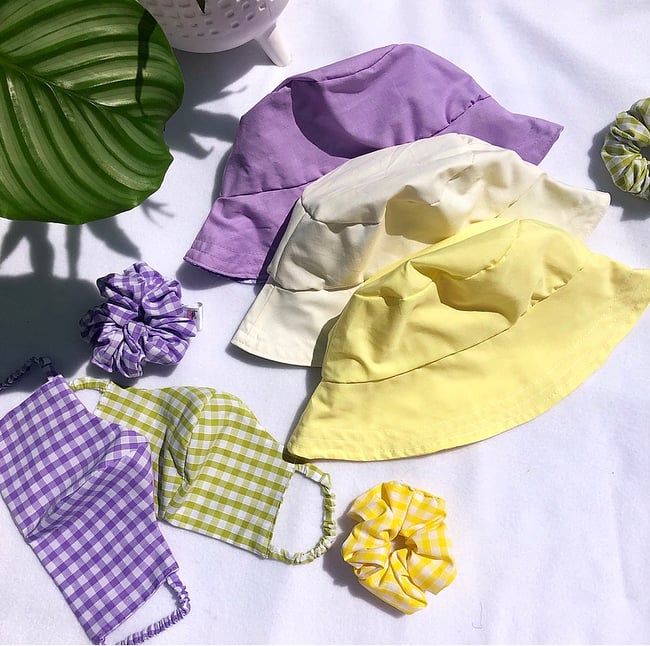Multiple colours* Gingham reversible bucket hat 