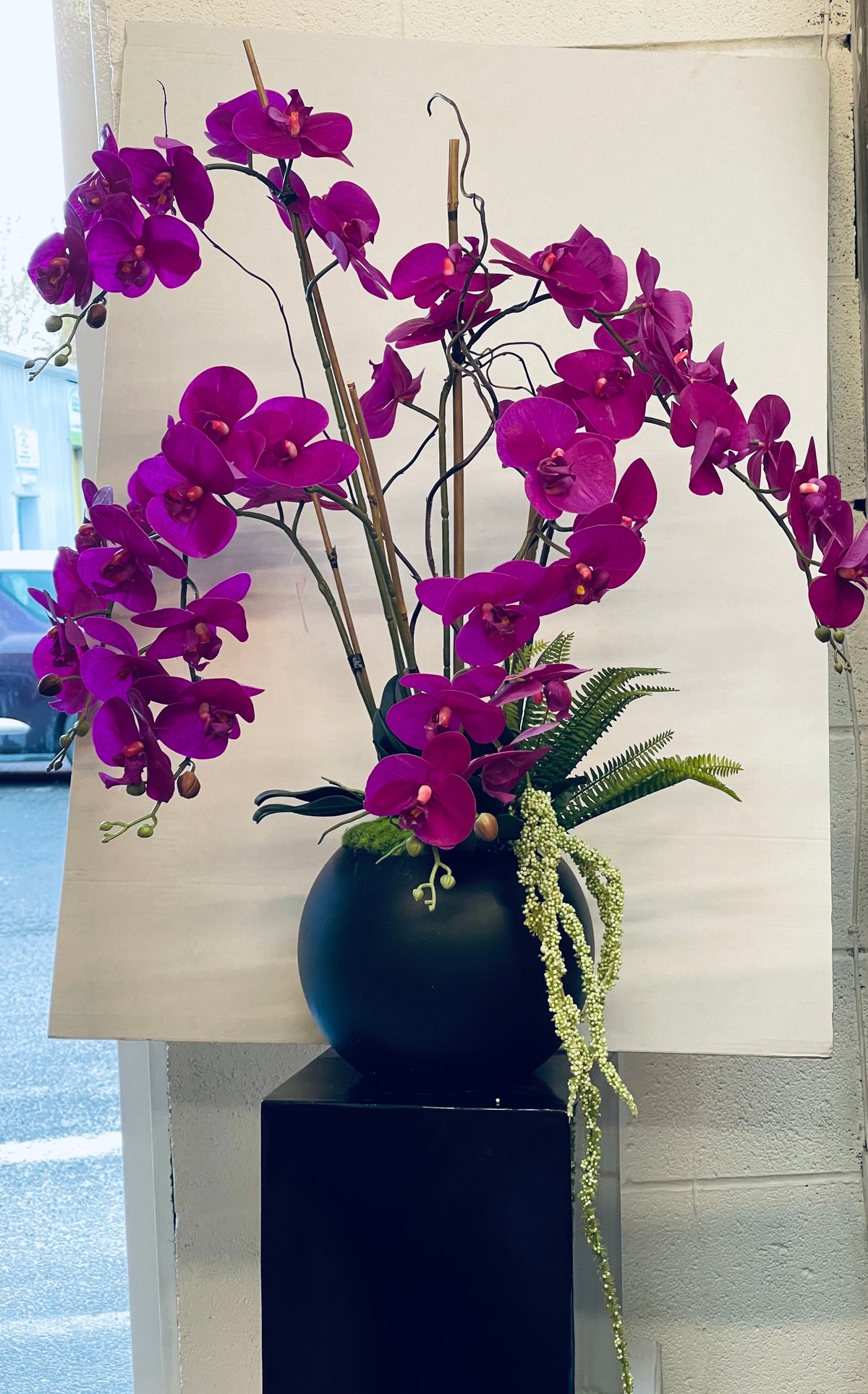 Image of Cerise orchid in matt bowl