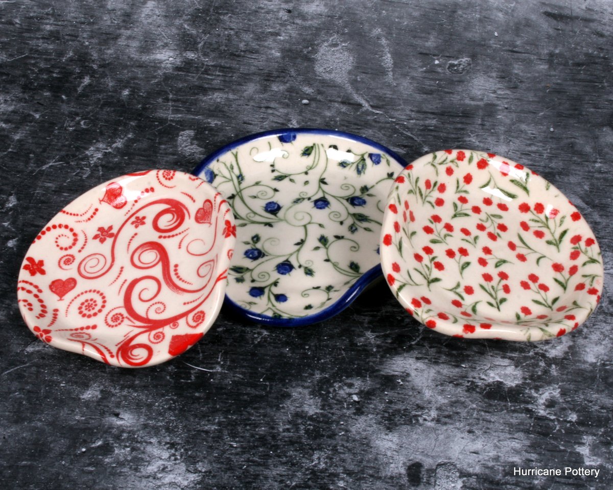 Image of Small spoon rest for coffee or tea. Tiny Red Floral, or Sweet Blue Floral on White