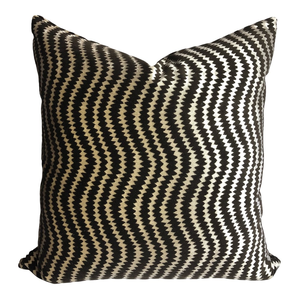 Roma Contemporary Zig Zag Designer Fabric Pillow Cover