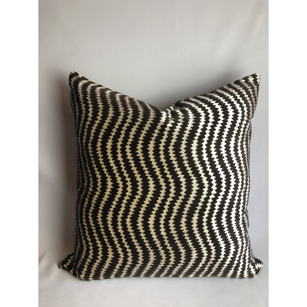 Roma Contemporary Zig Zag Designer Fabric Pillow Cover