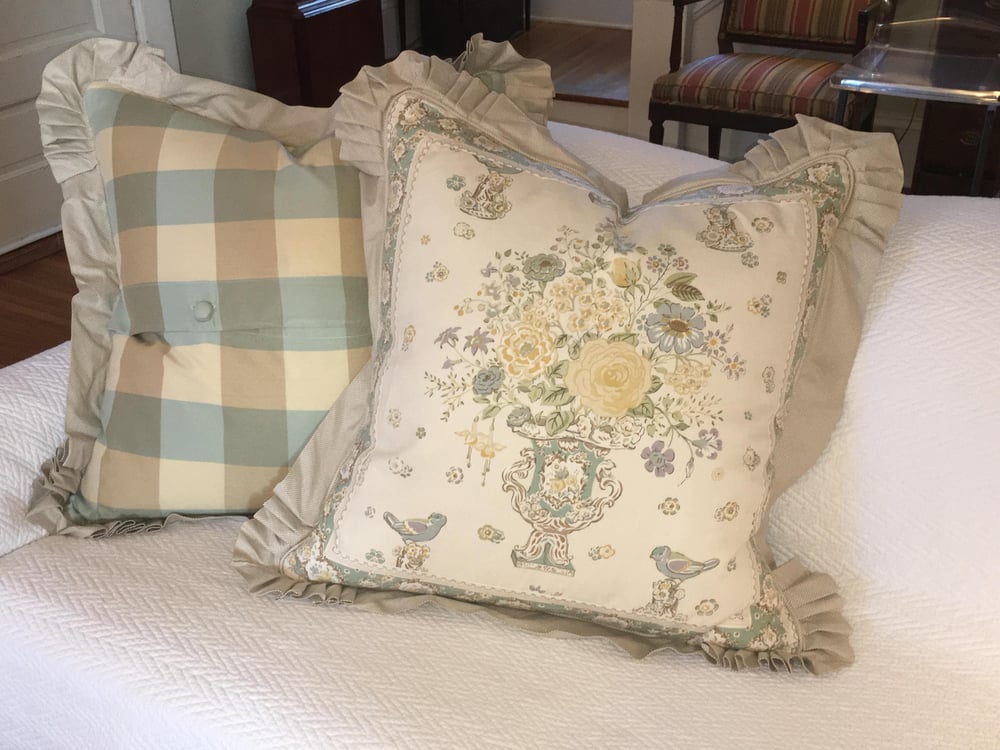 G P & J Baker Traditional Ruffle Floral Print Designer Pillow With 90/10 Down Insert