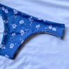 LULU SAMPLE : FALLING FLOWERS  