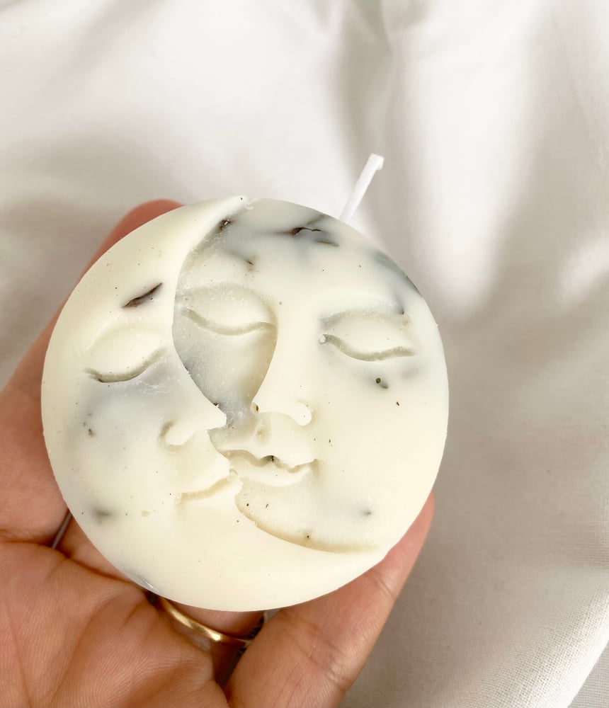 Image of Naia&Co Sun+Moon ‘Give it Thyme’ candle