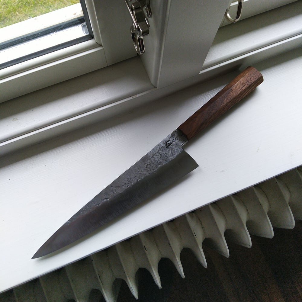 Image of 214mm pointy Gyuto