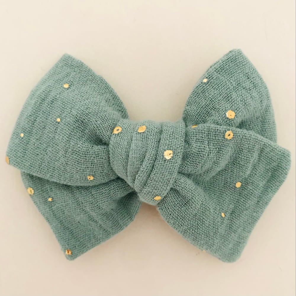 Image of Barrette, bloomer & petite jupe double gaze jade pois dorée