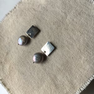 Image of nin earring
