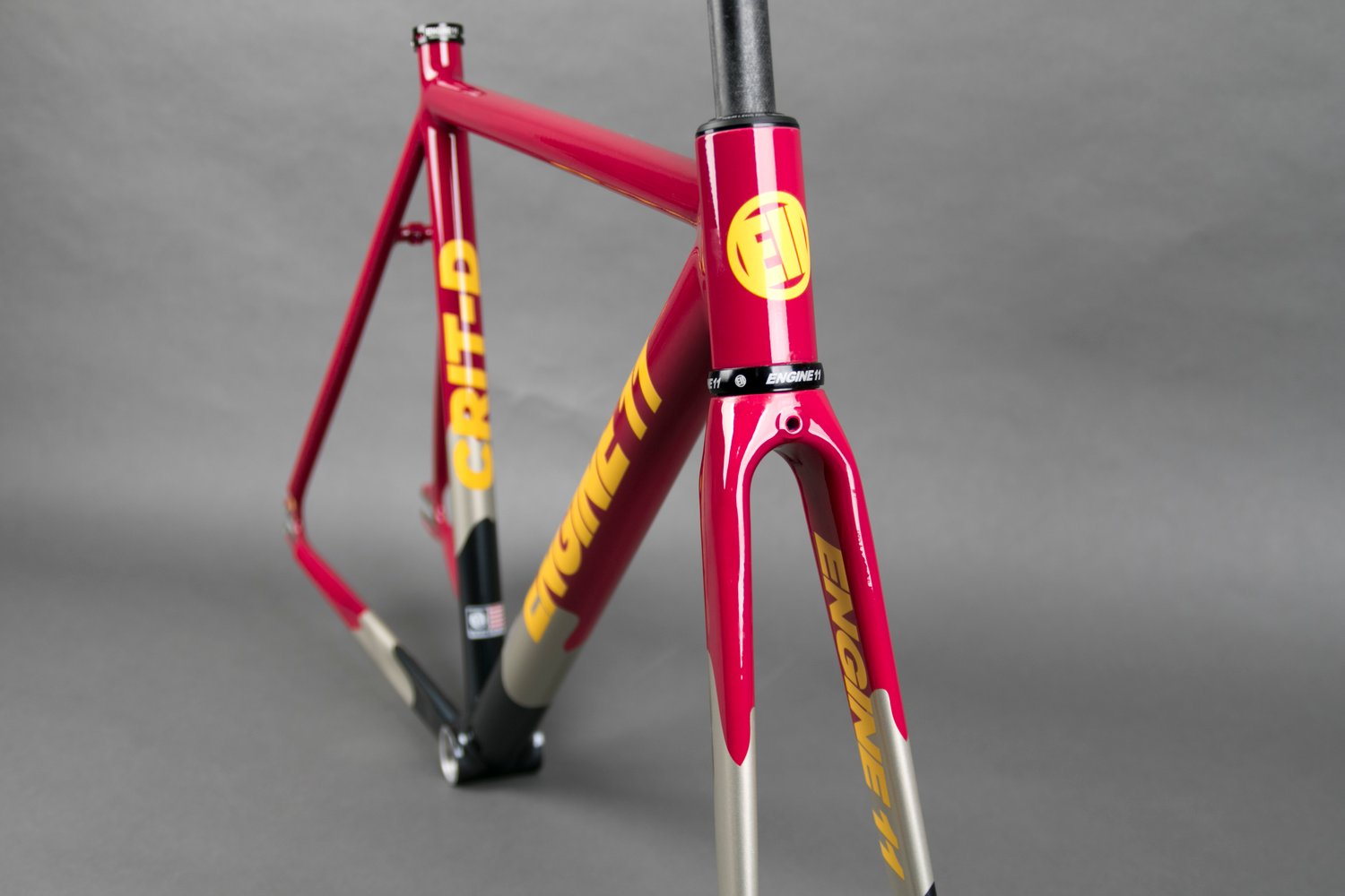 Image of CritD Track Frame in Fuschia