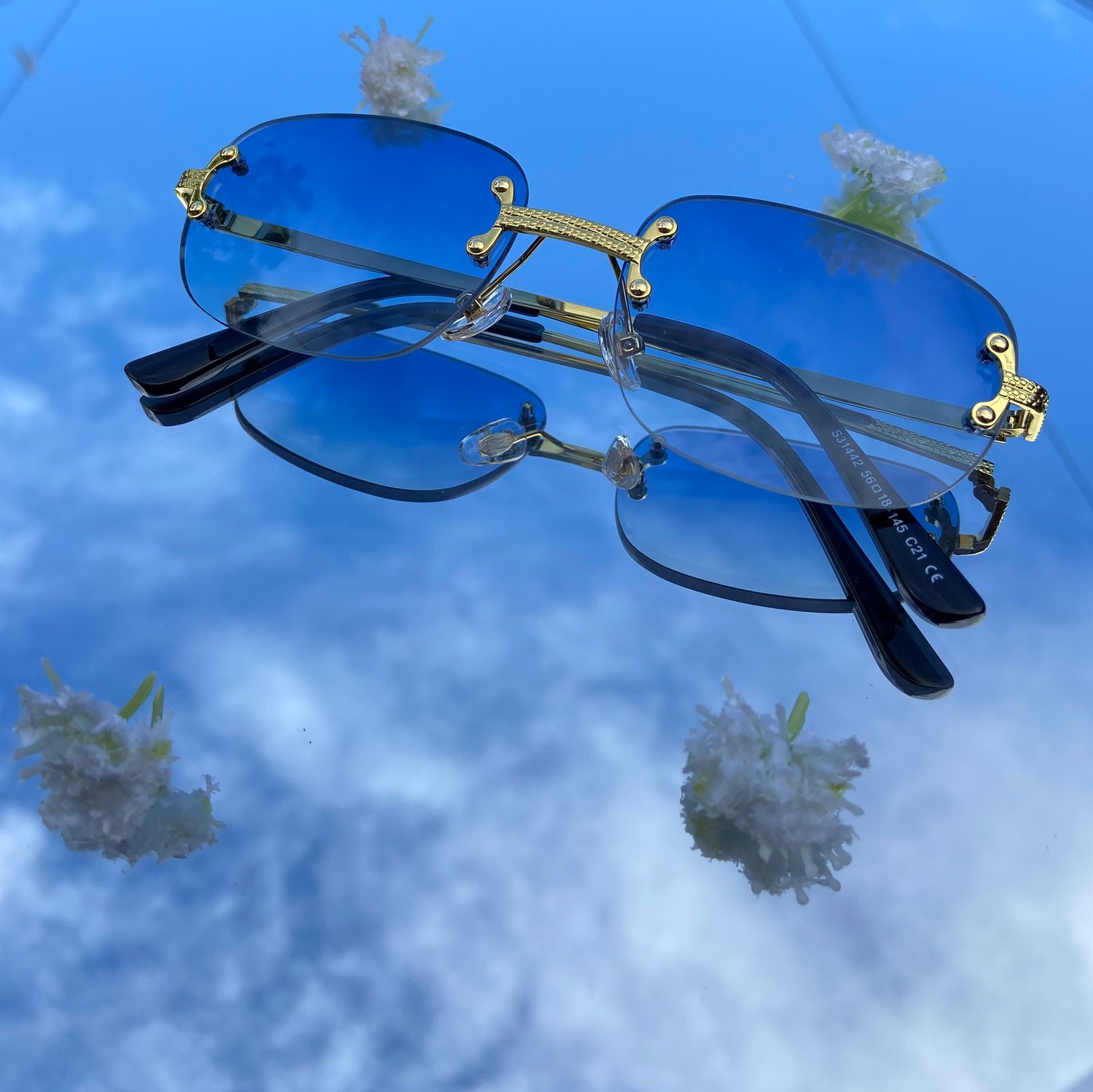 Image of Mountain Blue Shades