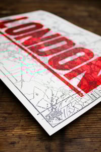 Image 3 of London / red