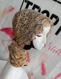 Image 2 of Laced Flowers