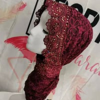 Image 3 of Laced Flowers
