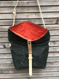 Image 5 of Forest green waxed canvas messenger bag / cross body bag with double waxed canvas padded bottom COLL