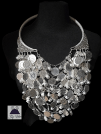 Image 2 of Bold And Beautiful