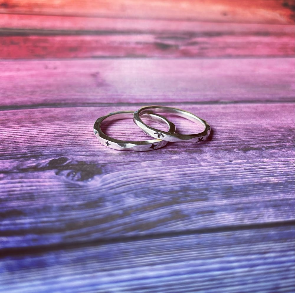 Stacking ring silver retro star design.50s vintage faceted Sterling stars ring. Silver star ring.