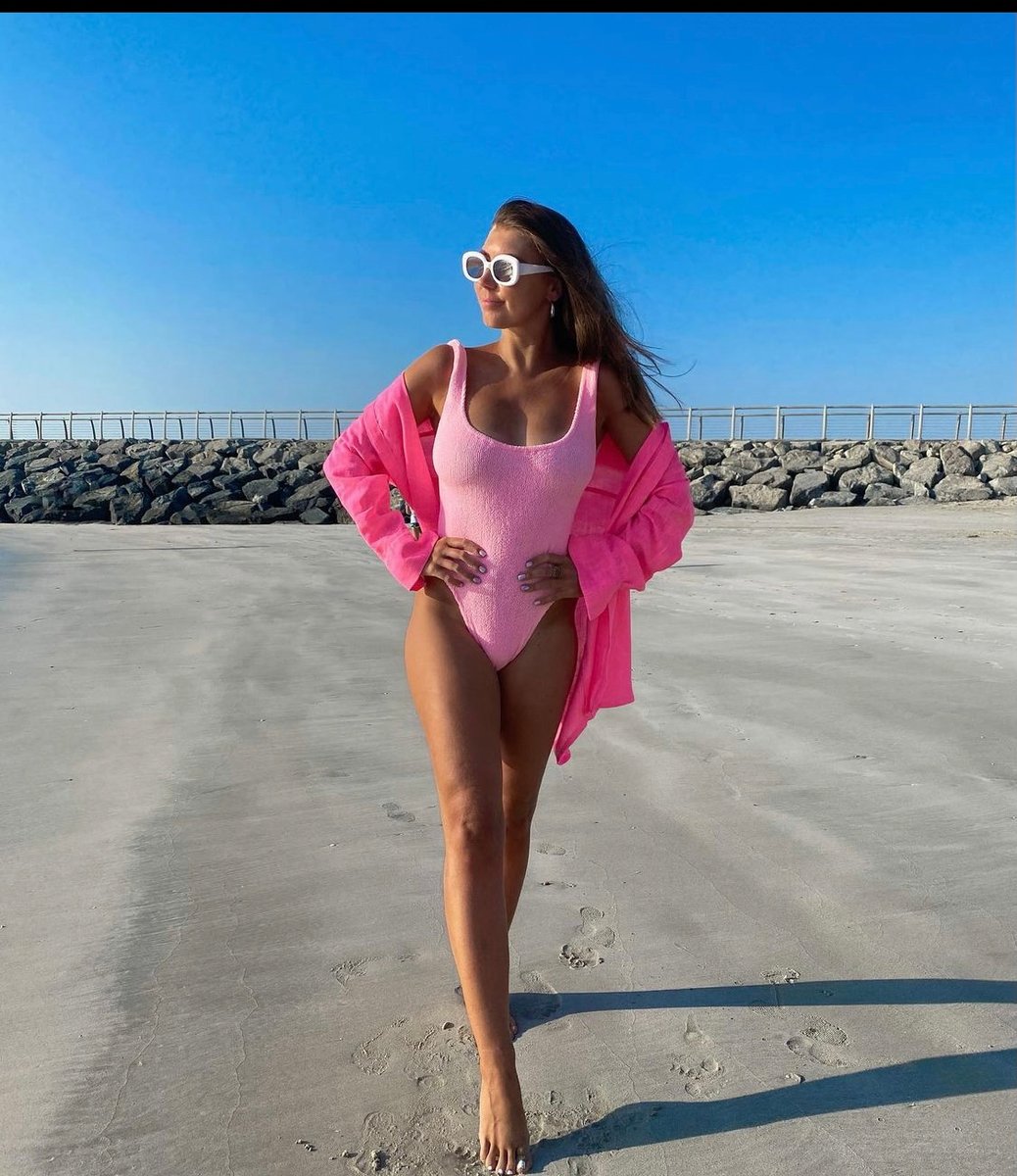Bubblegum top pink swimsuit