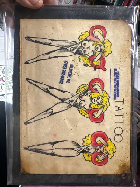 Image of Flash board scissor girls 