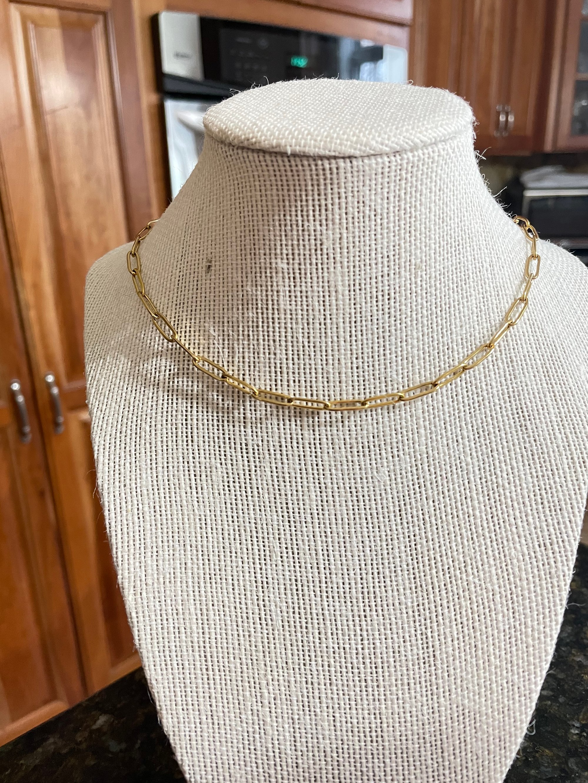 Image of gold chain necklaces