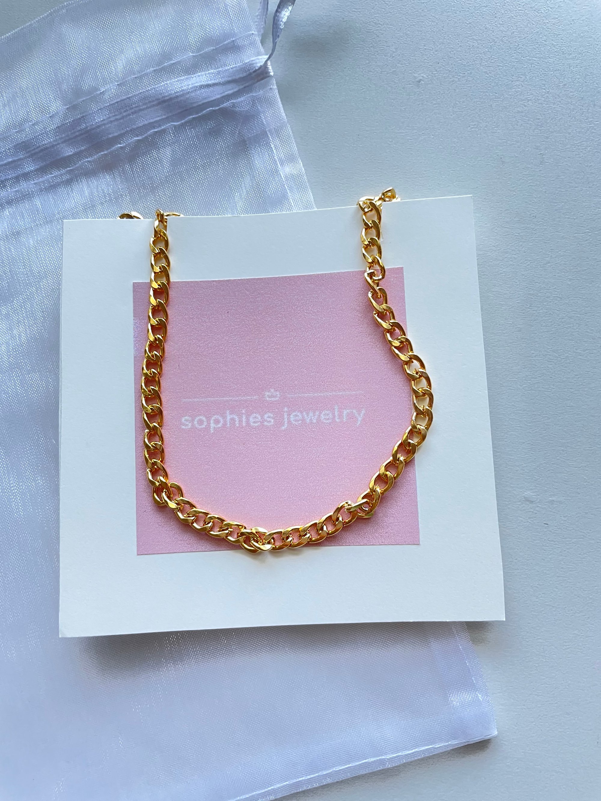 Image of gold chain necklaces