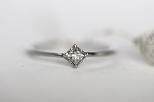 Image of Platinum 3mm french cut white diamond ring (IOW183)