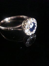 Image 5 of EDWARDIAN 18CT YELLOW GOLD NATURAL SAPPHIRE OLD CUT DIAMOND CLUSTER HALO RING