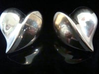 Image 1 of VINTAGE 1970S RETRO 18CT HUGE HEART CLIP EARRINGS HANDMADE DESIGNER