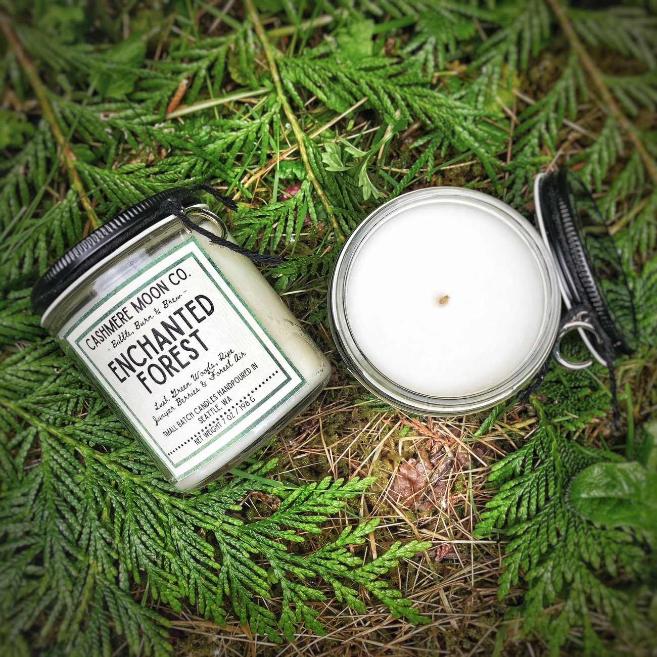 – Enchanted Forest: Candle In A Wooden Bowl For An Immersive And Magical Atmosphere