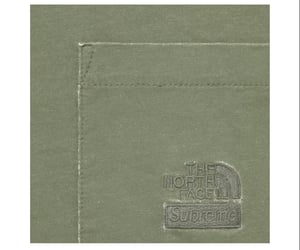 Supreme The North Face Pigment Printed Pocket Tee Olive