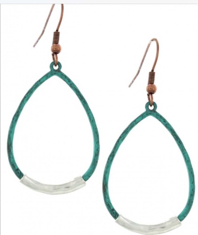 Image of Oval Hoops