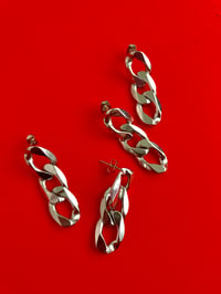 Image 4 of THICK CHAIN STUDS