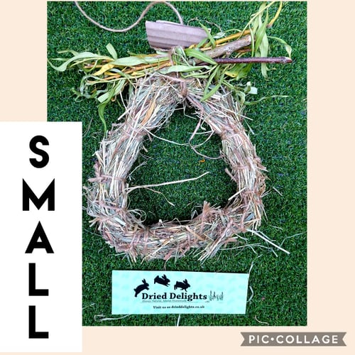 Image of Meadow hay ring with branch bunch