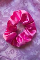 Image 5 of SCRUNCHIES satin summer