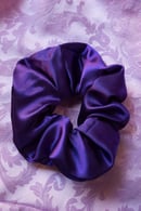 Image 3 of SCRUNCHIES satin summer