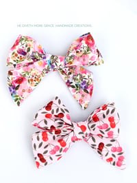 Image 3 of Hand-Tied Bows