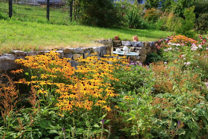 Image of Arbeiten rund ums Haus im Sommer