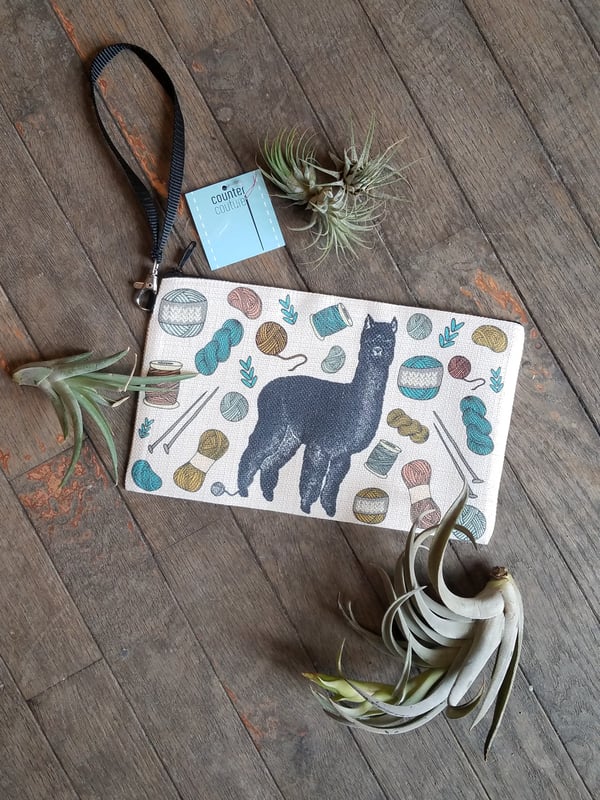 Image of Alpaca Zipper Pouch