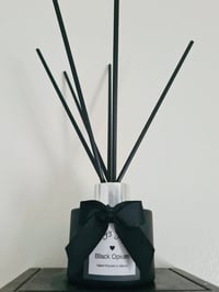 Image 2 of 100ml Matte Black Reed Diffuser