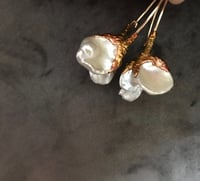 Image 4 of LUMINOUS I ear hoops