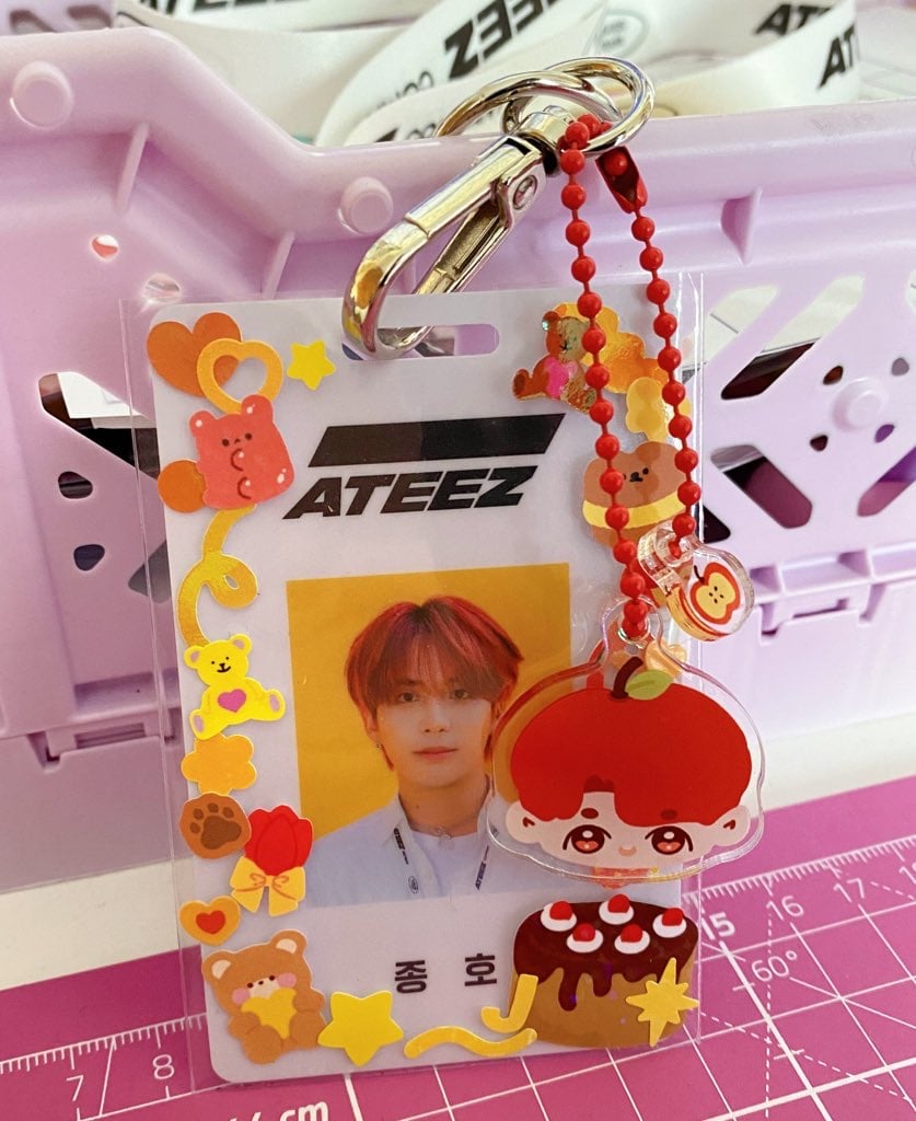 Image of ATEEZ Fruiteez Keychains 