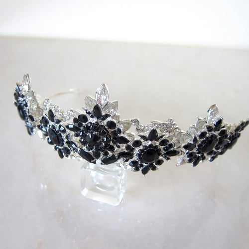 Image of Queen of Darkness tiara