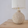 Lampe en travertin