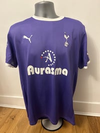 Image 2 of NEW Tottenham Hotspur “MODRIĆ 14” 2011/12 Match Issued Away Shirt + patches (XL)