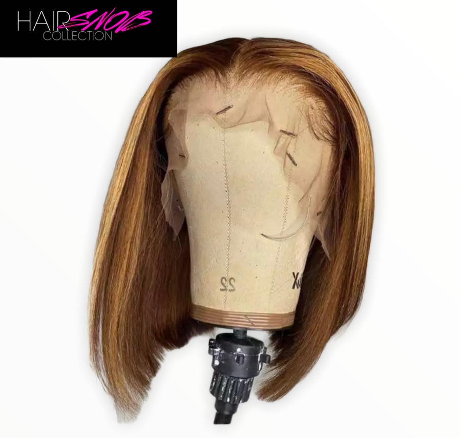 Image of Lace Front Honey Blonde Highlight Straight Bob Wig