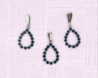 Dije y aretes gotita 💧 