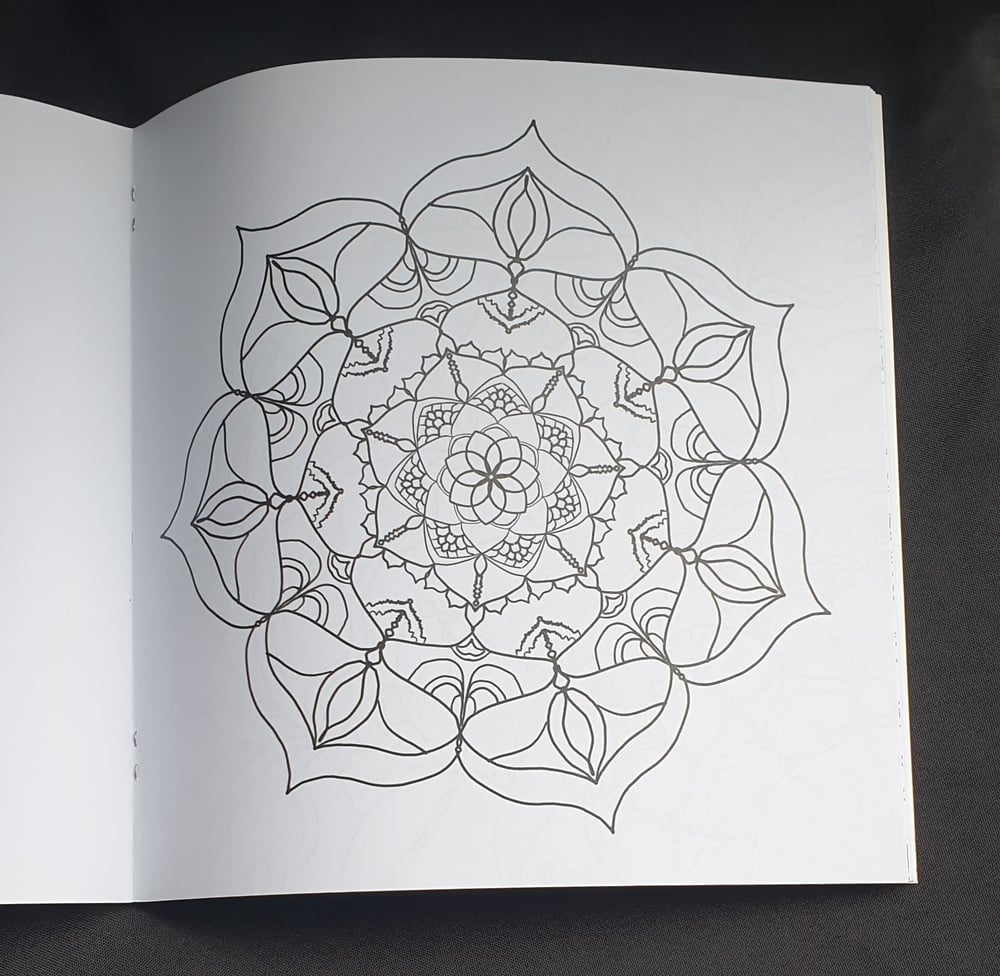 Image of Mindful Colouring Books - Mandalas and Inspirational Quotes