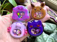 Image 2 of Eevee Phone Grip Shaker