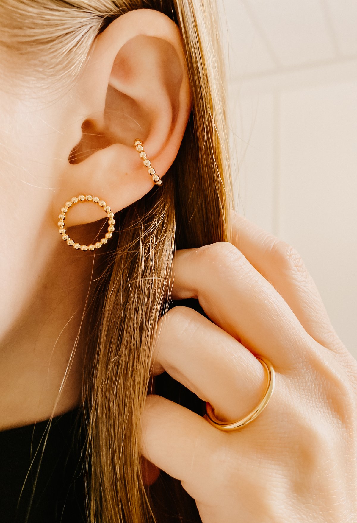 Image of FINE BALL | EARCUFF